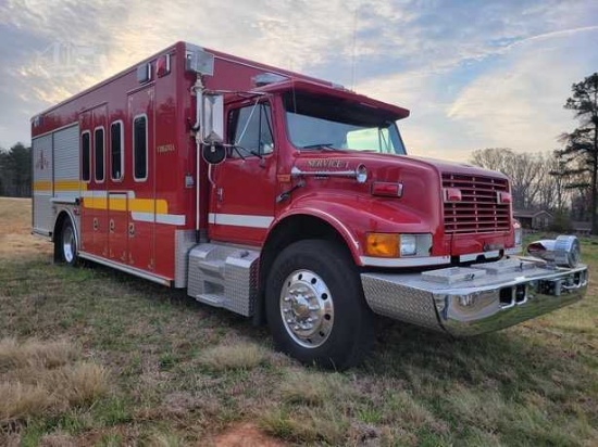 2000 International 4900 Crash Rescue Truck