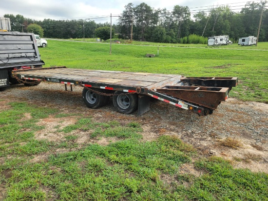 2013 Felling 25' x 102 Tag Trailer