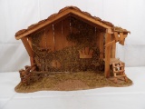 MEDIUM NATIVITY CRECHE WITH MOSS DETAIL