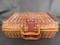 CUTE WICKER PICNIC BASKET