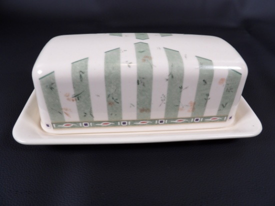 PFALTZGRAFF NATUREWOOD COVERED BUTTER DISH