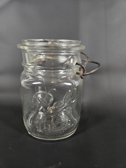 SMALL VINTAGE BALL IDEAL JAR WITH WIRE CLOSURE
