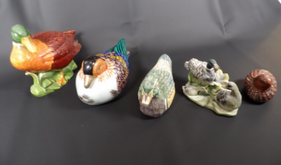 LOT OF (5) BIRD FIGURES