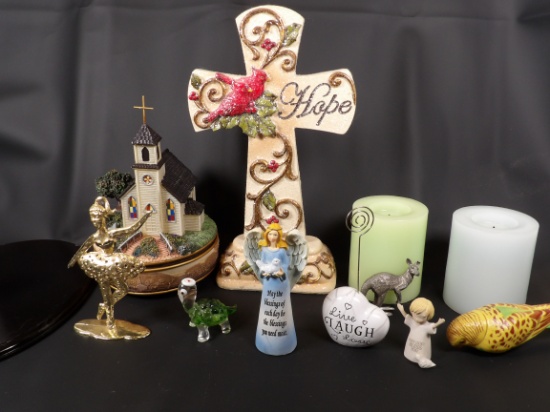 LOT OF HOME DECOR ITEMS