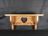 WOODEN WALL SHELF WITH PEGS AND HEART SHAPE