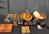 LOT OF WOODEN HOME DECOR ITEMS
