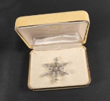 STERLING SNOWFLAKE PENDANT
