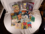 HUGE LOT OF VINTAGE CHILDREN'S BOOKS