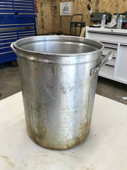 Pot