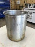Pot