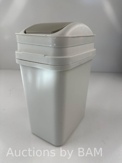 Bathroom Small Trash Can