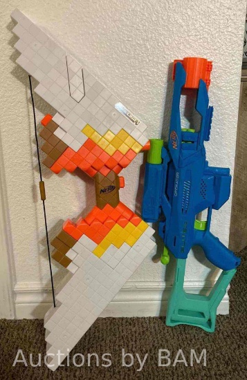 NERF MINECRAFT SABREWING MOTORIZED BOW & NERF ELITE 2.0 BLASTER