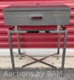 COASTER COMPANY GREY CHROME FINISH STEEL FLOATING TOP ACCENT TABLE W USB PLUG 18? X 11.75? H23.75?