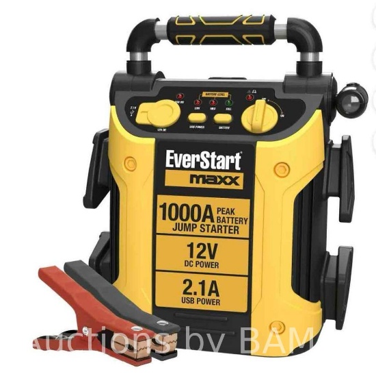 EverStart J509E 1000 Peak Amp Jump Starter, Pivoting LED Light, DC and USB Port