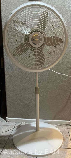 LASKO FREE STAND OSCILLATING 20INCH FAN