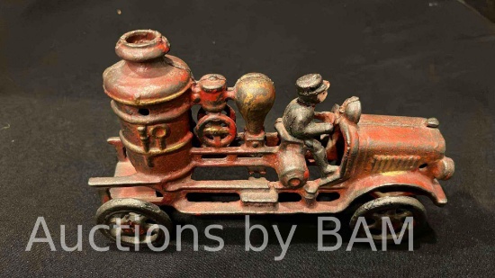 ANTIQUE 1920S CAST IRON FIRE ENGINE PUMPER TRUCK 8INCH