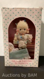PRECIOUS MOMENTS MAY YOUR CHRISTMAS BE DELIGHTFUL FIGURINE STOCKING HANGER W LIGHTS