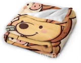 Super soft Winnie The Pooh blanket comfortable blanket suitable for sofa office bed car comfortable