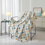 Mainstays Multi Color Checkered Plush Throw 50 x 60