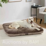 Kirkland Signature Tufted Napper 42 x 42 inches