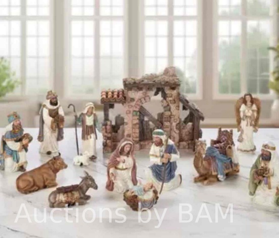 Kirkland Signature Hand-Painted 14-Piece Set Nativity Set