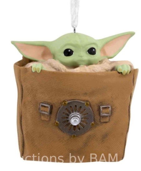 Hallmark Star Wars: The Mandalorian Grogu in Bag Christmas Ornament, 0.22lbs