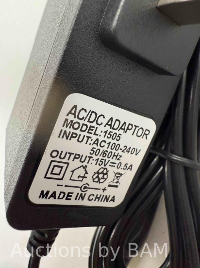 AC/DC Adapter Model 1505 15V 0.5A