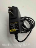 AC/DC Adapter Model 0610 6V 1A