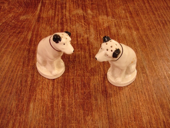 Set of matching Victor RCA Dog Salt N Pepper