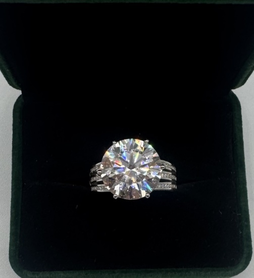 Big VVS Ring