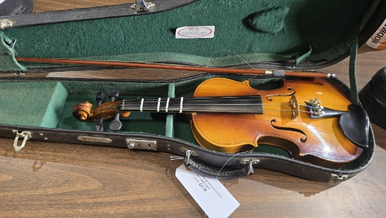 Lark violin