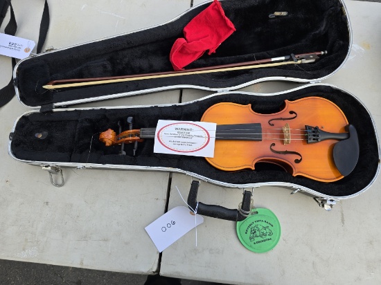 Violin Mendini by Cecilio