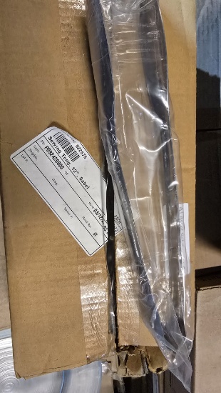 1 box of serving tongs