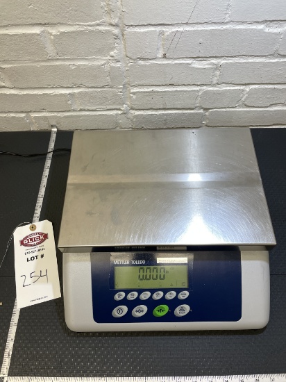 Mettle Toledo BBA 432-35 SL Scale
