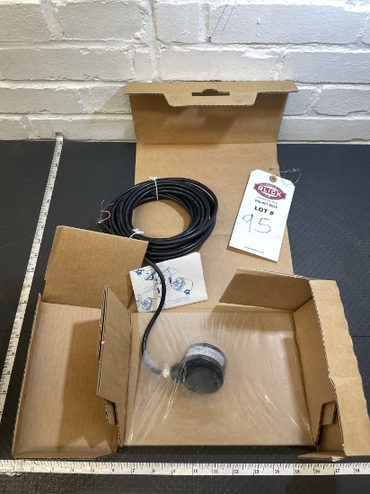 Sensata BEI Sensors DMH510-1500-005 Encoder -NIB