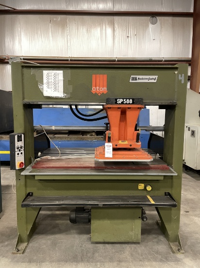 Atom SP588 Oildynamic 25 Ton Cutting Press w/ Movable Trolley