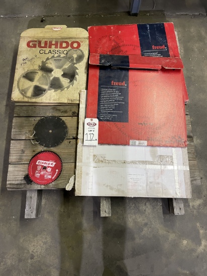 Lot of Carbide Tipped Saw Blades 7,14, & 20”