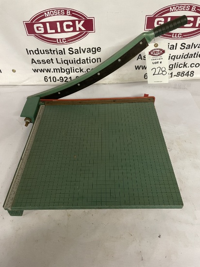 18” Paper Cutter / Shear