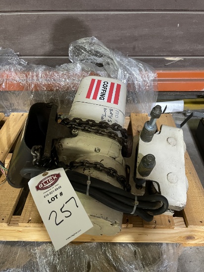 Coffing 1/2 Ton Chain Hoist w/ Trolley
