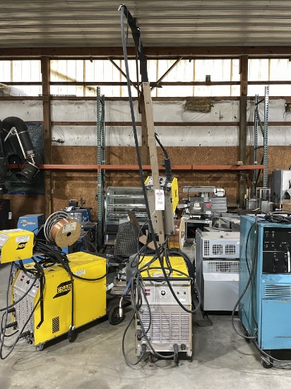 ESAB 352-CV MIG Welder
