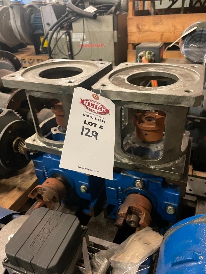 Lot of 2 T- Gearboxes 4:1