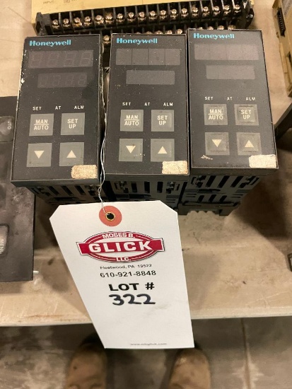 3 Honeywell Panel Mount Controllers