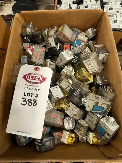 Lot of Cube Relays & Mounts
