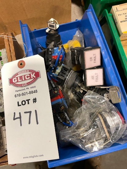 Lot of Panel Lights and Switches