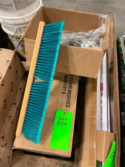 Lot of FullPro Tufted Floor Brushes & Braces