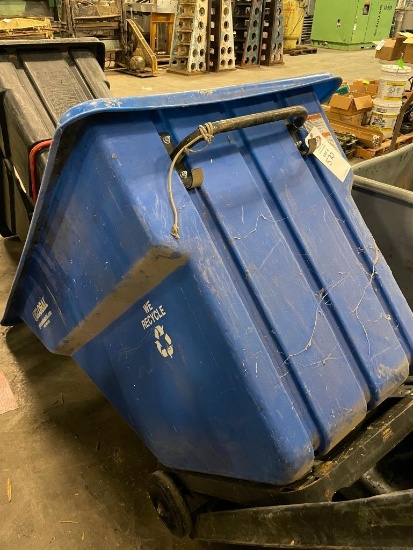Global 1 Yard Dumping Trash Bin