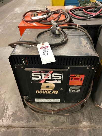 Douglas 12V Battery Charger