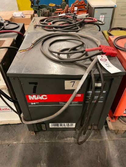 MAC 24V Battery Charger
