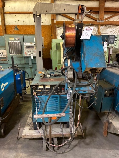 Miller Deltaweld 450 MiG Boom Welder