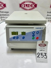 VWR Clinical 200 Large-Capacity Benchtop Centrifuge
